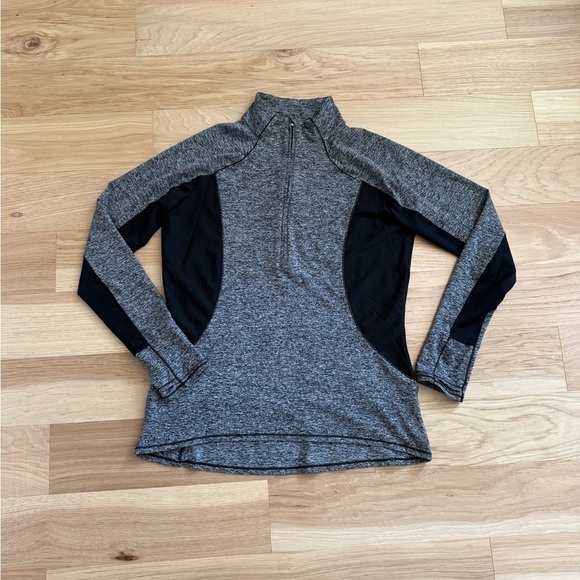 Athleta Running Wild Half Zip Pullover Activewear Sweater Women's Size L - Picture 4 of 10